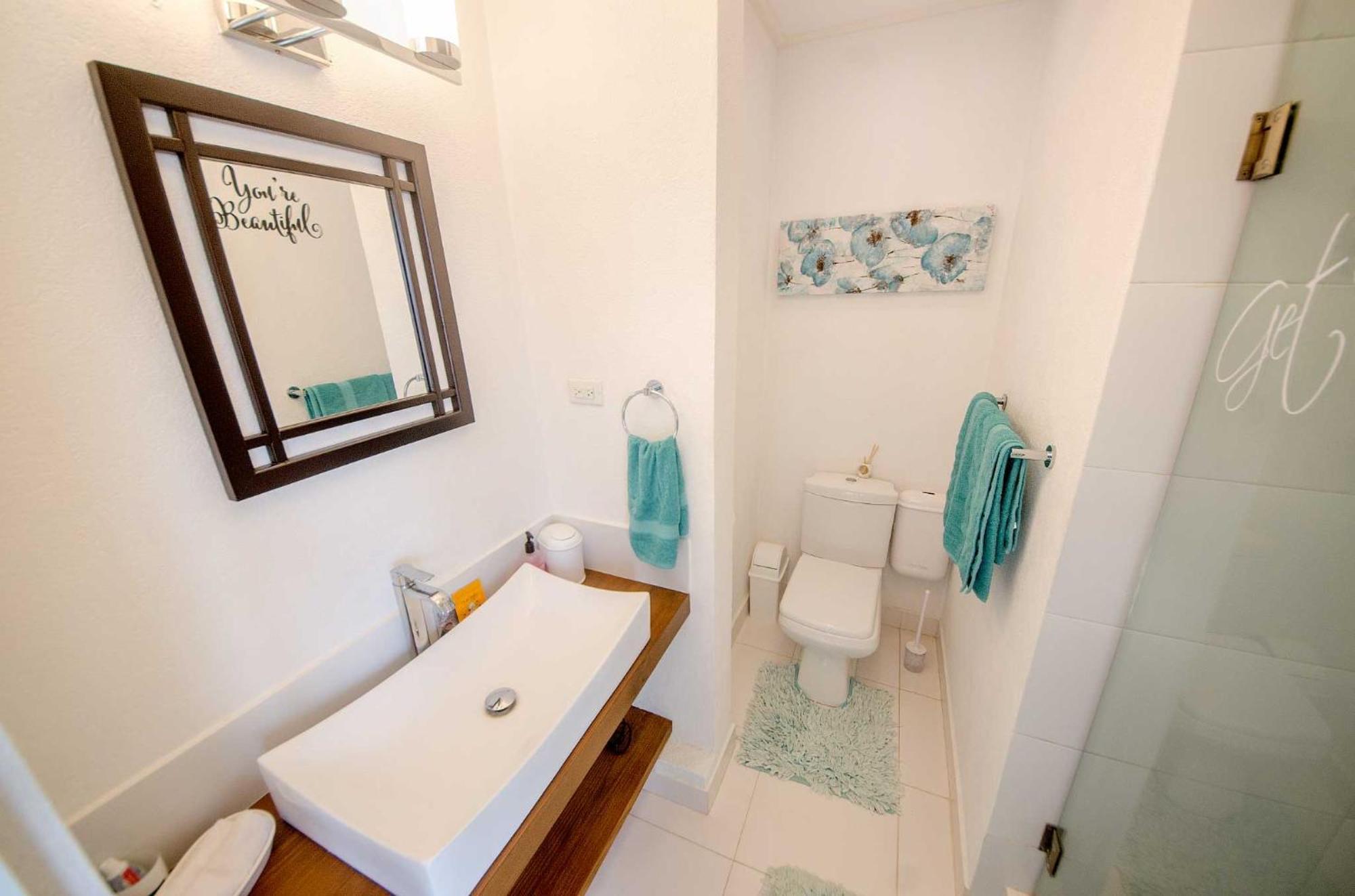 Hidden Gem Barbados Bed & Breakfast Christ Church Room photo